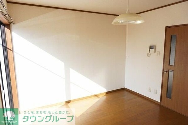 シティーハイツ カーネーションB棟の物件内観写真